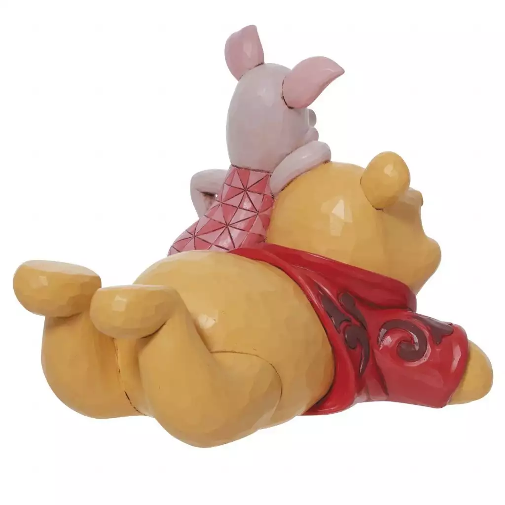 Enesco Disney - Winnie The Pooh - Figurine 13 Cm - Showcase Collection - Traditions - Pooh And Piglet 4 Enesco Disney - Winnie The Pooh - Figurine 13 Cm - Showcase Collection - Traditions - Pooh And Piglet – Image 4