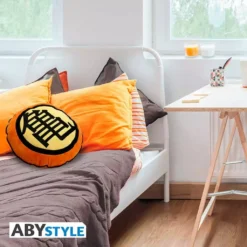 ABYstyle Dragon Ball - Coussin - Kame Symbol 5 ABYstyle Dragon Ball - Coussin - Kame Symbol -Cineverse Promos Magasin 3665361058816 002.jpg